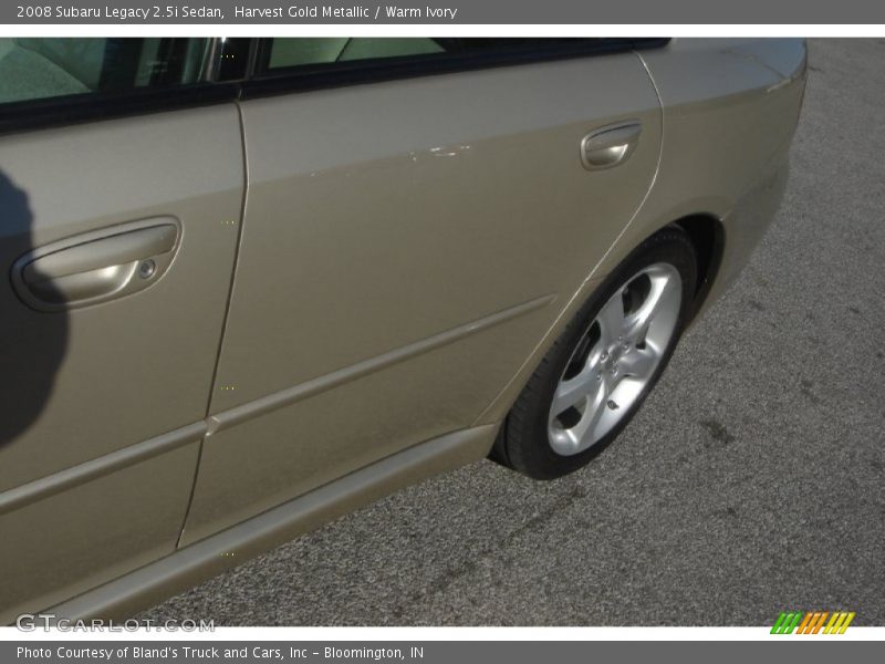 Harvest Gold Metallic / Warm Ivory 2008 Subaru Legacy 2.5i Sedan