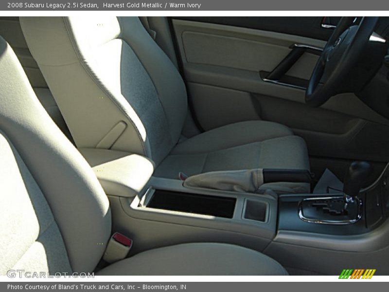 Harvest Gold Metallic / Warm Ivory 2008 Subaru Legacy 2.5i Sedan