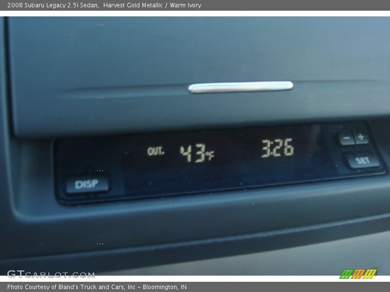 Harvest Gold Metallic / Warm Ivory 2008 Subaru Legacy 2.5i Sedan