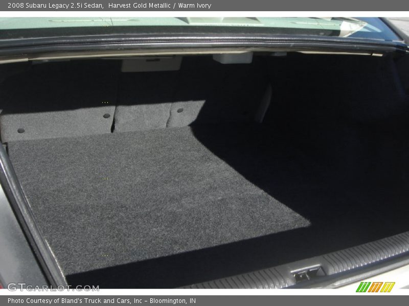 Harvest Gold Metallic / Warm Ivory 2008 Subaru Legacy 2.5i Sedan
