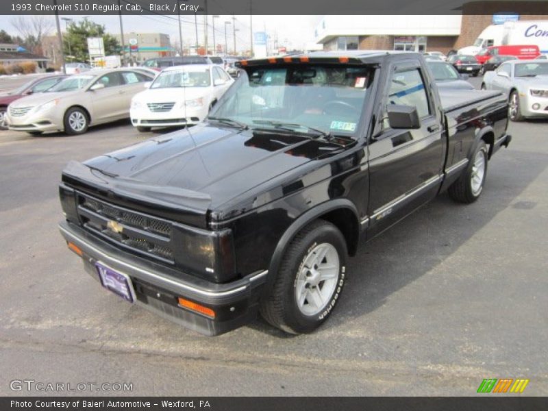 Front 3/4 View of 1993 S10 Regular Cab