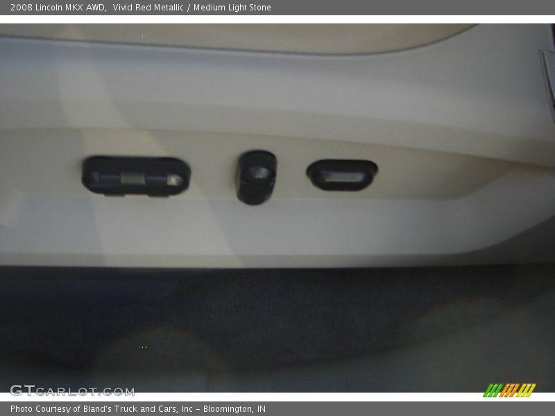 Vivid Red Metallic / Medium Light Stone 2008 Lincoln MKX AWD