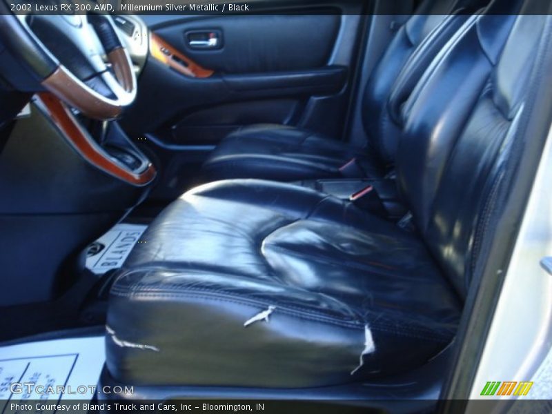 Millennium Silver Metallic / Black 2002 Lexus RX 300 AWD