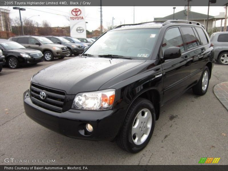 Black / Gray 2005 Toyota Highlander Limited 4WD