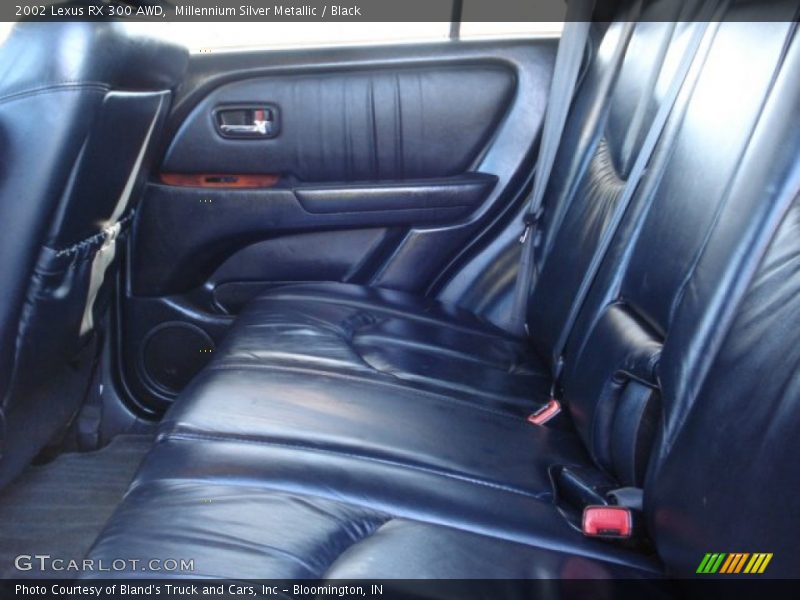 Millennium Silver Metallic / Black 2002 Lexus RX 300 AWD