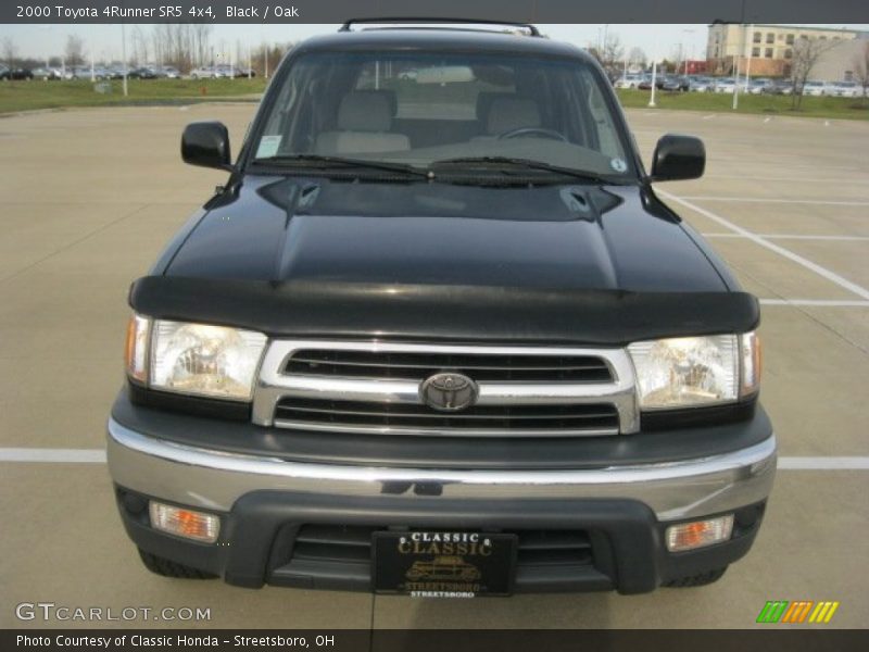 Black / Oak 2000 Toyota 4Runner SR5 4x4