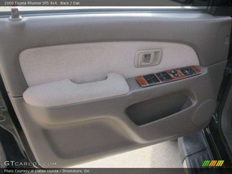Black / Oak 2000 Toyota 4Runner SR5 4x4