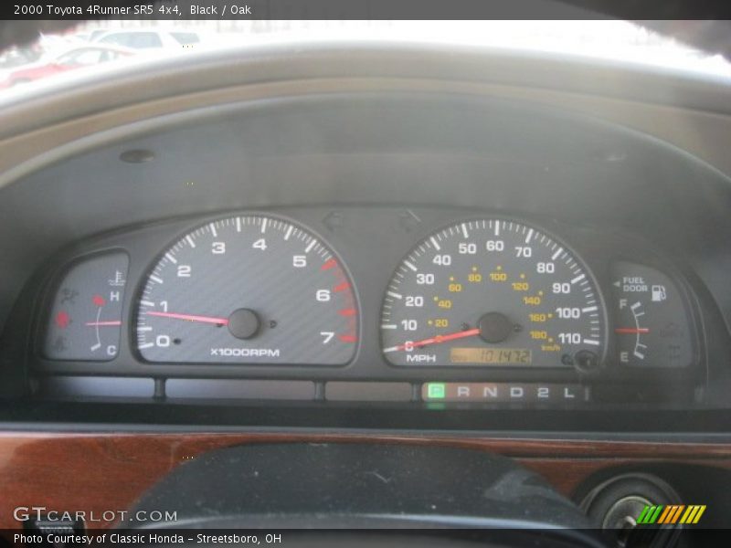 Black / Oak 2000 Toyota 4Runner SR5 4x4