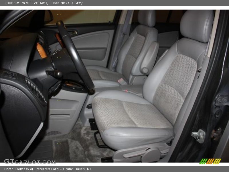 Silver Nickel / Gray 2006 Saturn VUE V6 AWD