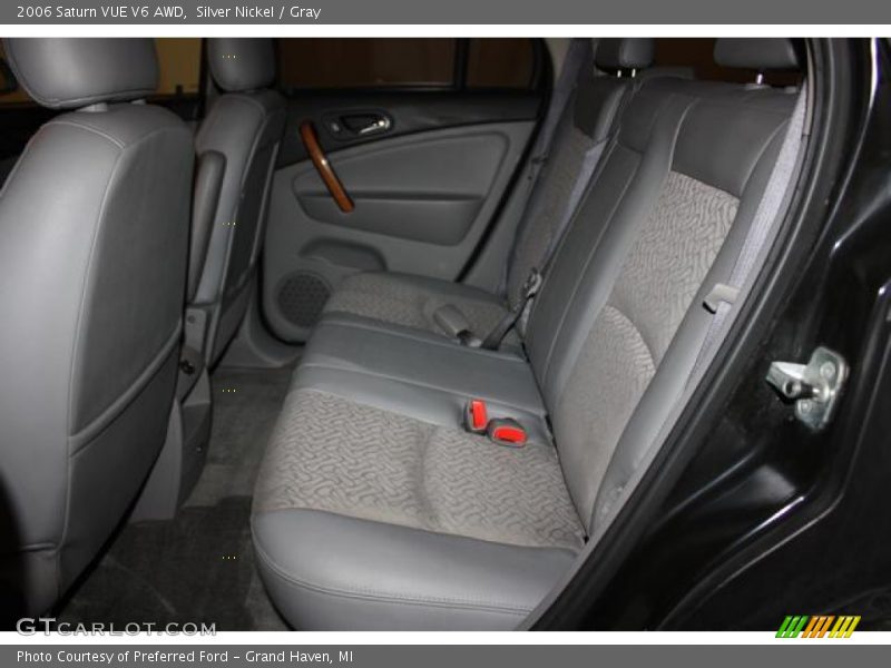 Silver Nickel / Gray 2006 Saturn VUE V6 AWD