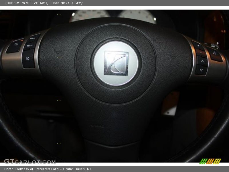 Silver Nickel / Gray 2006 Saturn VUE V6 AWD