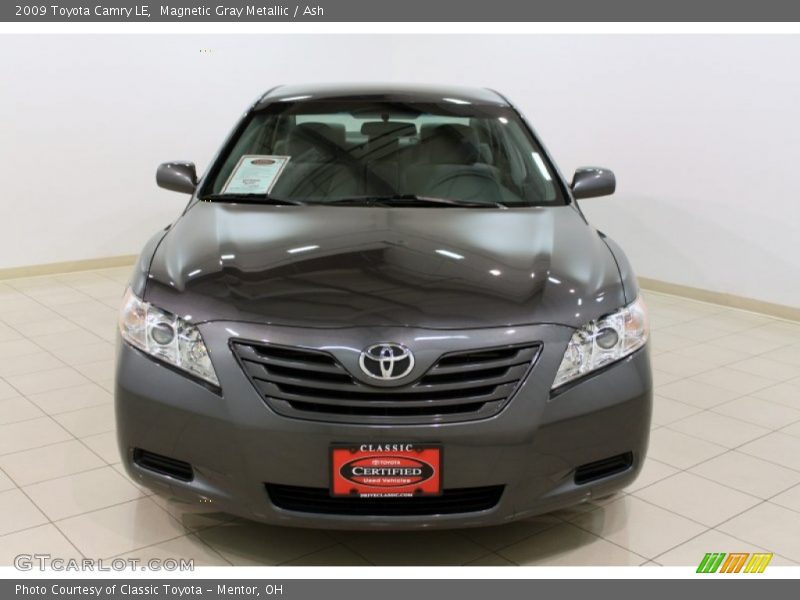 Magnetic Gray Metallic / Ash 2009 Toyota Camry LE