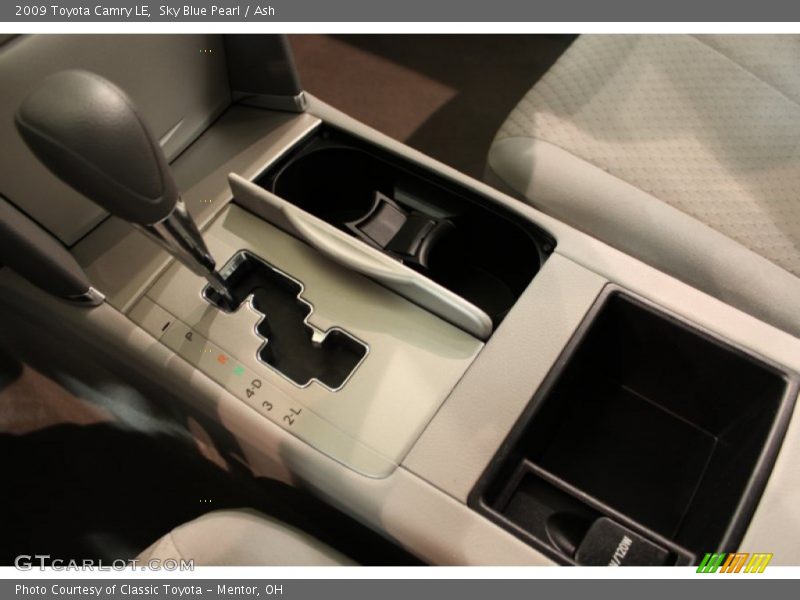 Sky Blue Pearl / Ash 2009 Toyota Camry LE