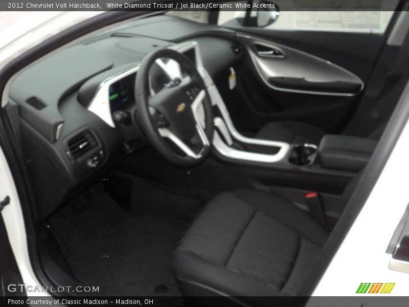 White Diamond Tricoat / Jet Black/Ceramic White Accents 2012 Chevrolet Volt Hatchback