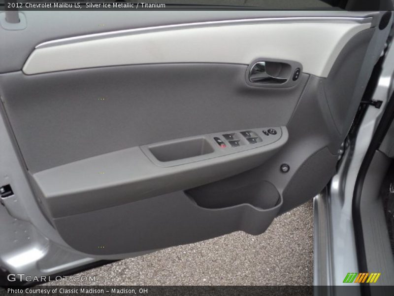 Silver Ice Metallic / Titanium 2012 Chevrolet Malibu LS