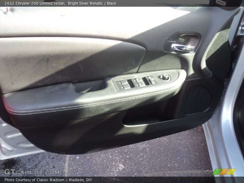 Bright Silver Metallic / Black 2012 Chrysler 200 Limited Sedan