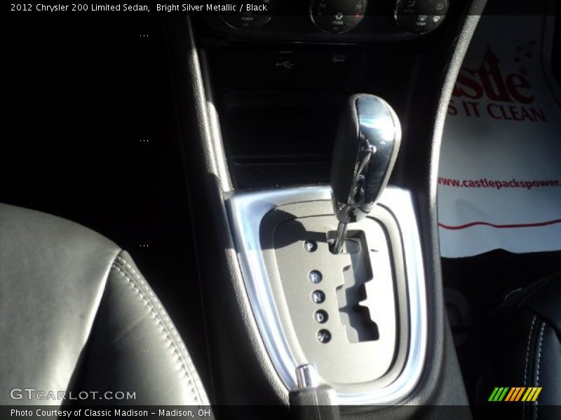 Bright Silver Metallic / Black 2012 Chrysler 200 Limited Sedan