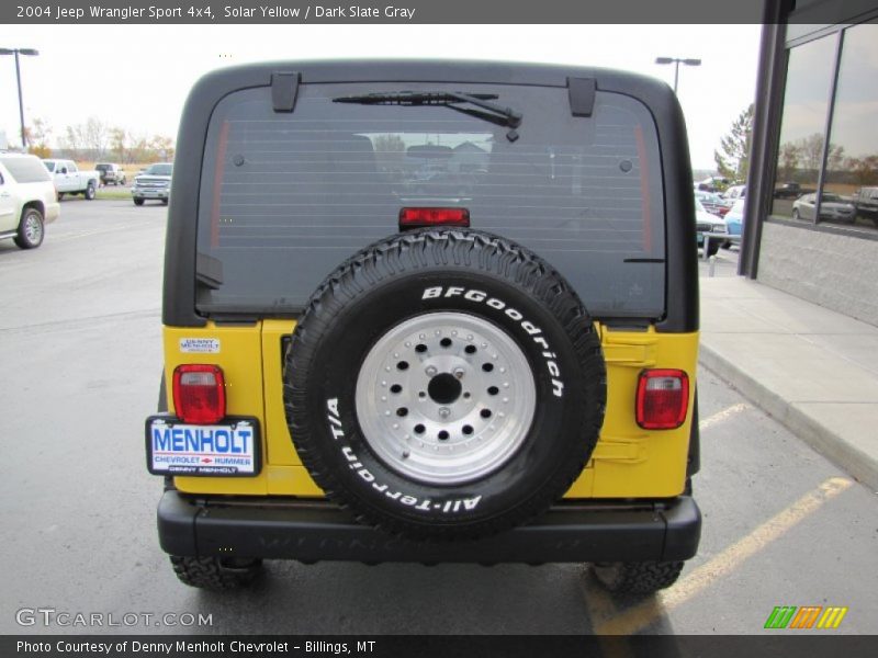 Solar Yellow / Dark Slate Gray 2004 Jeep Wrangler Sport 4x4