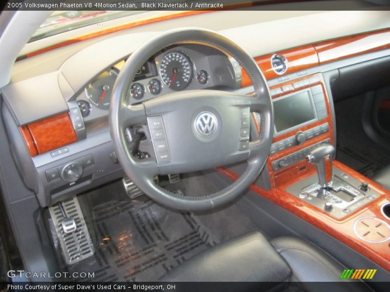 Black Klavierlack / Anthracite 2005 Volkswagen Phaeton V8 4Motion Sedan