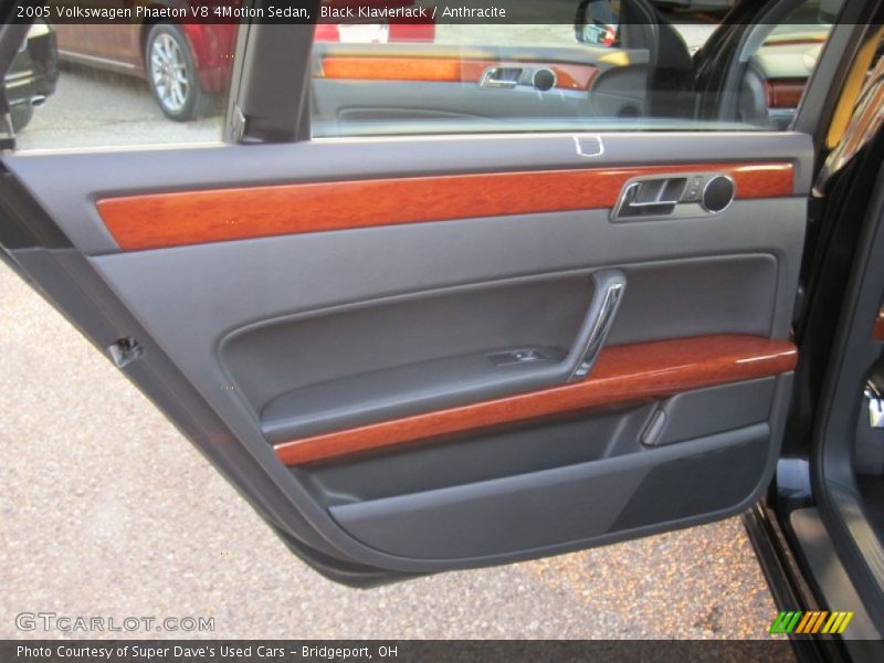 Black Klavierlack / Anthracite 2005 Volkswagen Phaeton V8 4Motion Sedan