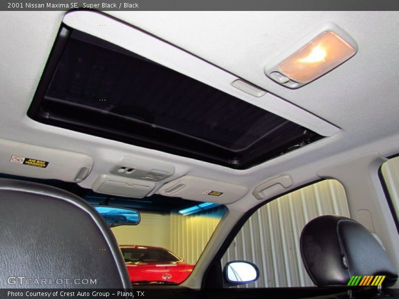 Super Black / Black 2001 Nissan Maxima SE