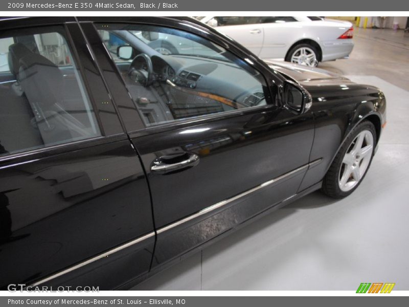 Black / Black 2009 Mercedes-Benz E 350 4Matic Sedan