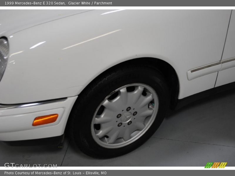 Glacier White / Parchment 1999 Mercedes-Benz E 320 Sedan