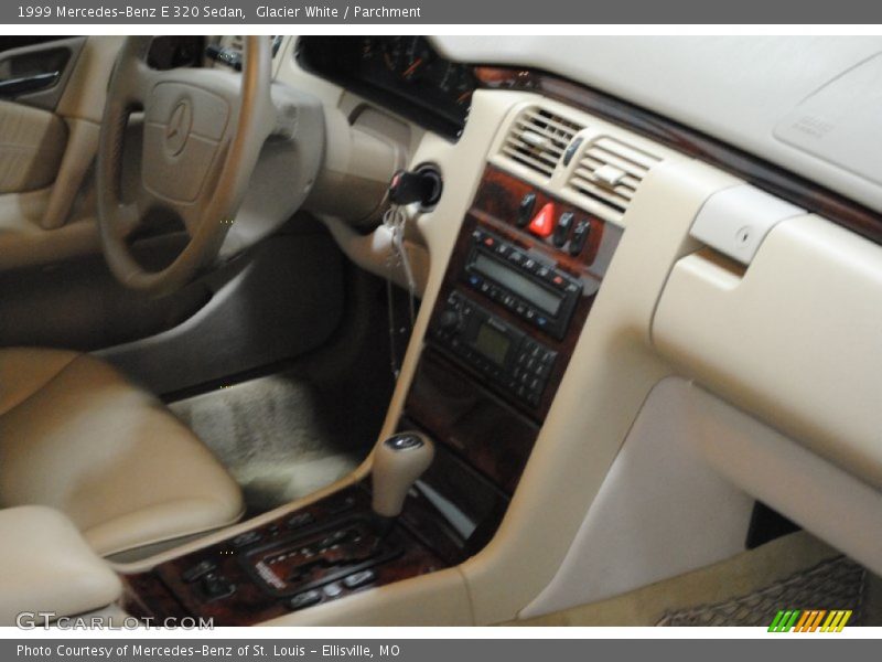 Glacier White / Parchment 1999 Mercedes-Benz E 320 Sedan
