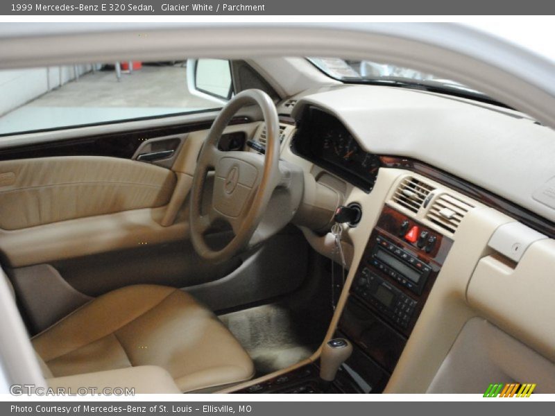 Glacier White / Parchment 1999 Mercedes-Benz E 320 Sedan