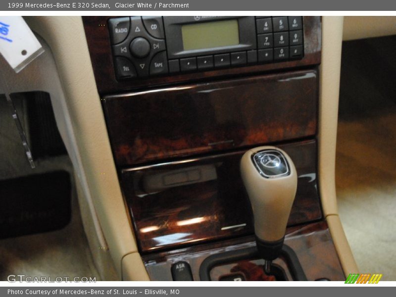 Glacier White / Parchment 1999 Mercedes-Benz E 320 Sedan