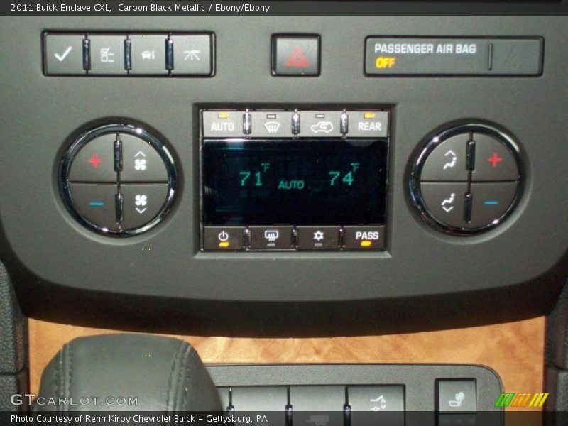 Carbon Black Metallic / Ebony/Ebony 2011 Buick Enclave CXL