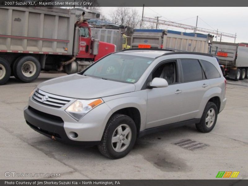 Majestic Silver Metallic / Grey 2007 Suzuki XL7