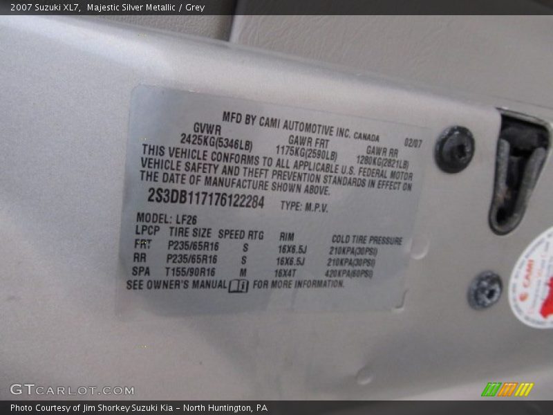 Majestic Silver Metallic / Grey 2007 Suzuki XL7