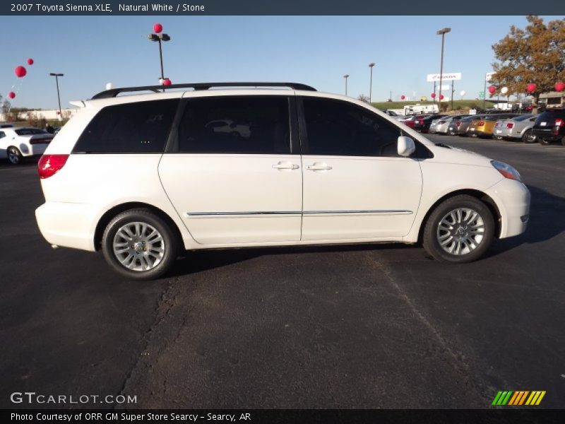 Natural White / Stone 2007 Toyota Sienna XLE