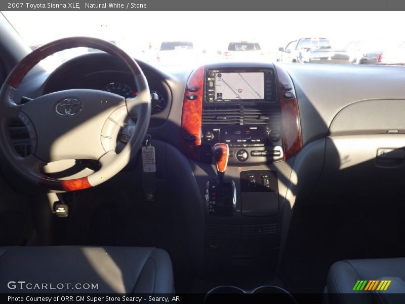 Natural White / Stone 2007 Toyota Sienna XLE