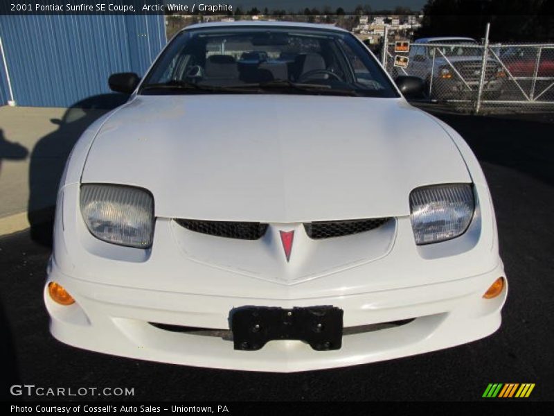 Arctic White / Graphite 2001 Pontiac Sunfire SE Coupe