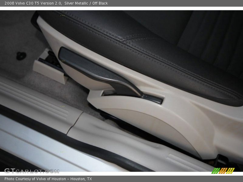 Silver Metallic / Off Black 2008 Volvo C30 T5 Version 2.0