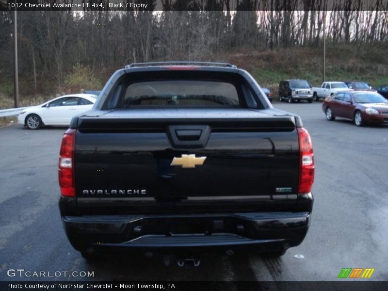 Black / Ebony 2012 Chevrolet Avalanche LT 4x4