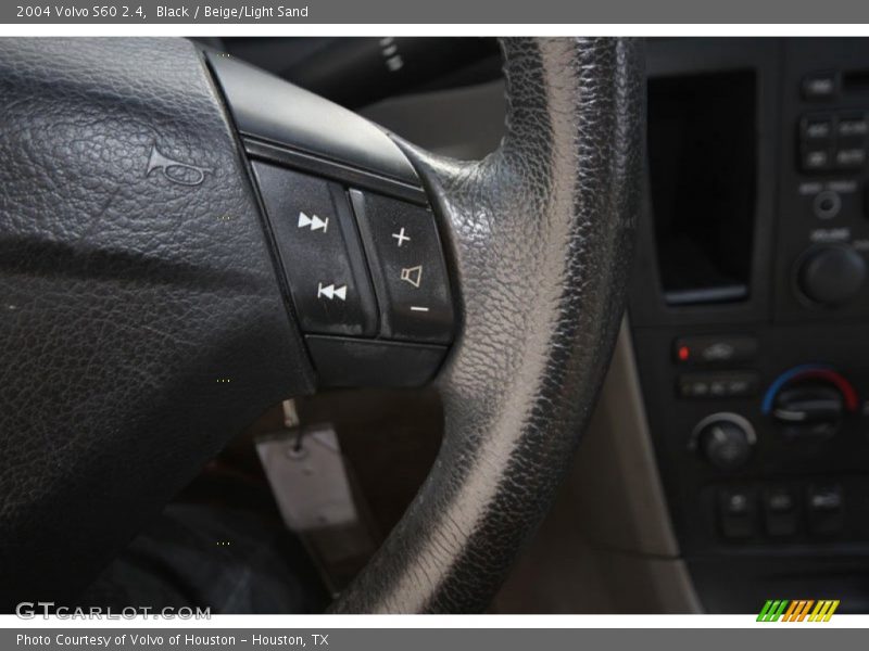 Black / Beige/Light Sand 2004 Volvo S60 2.4