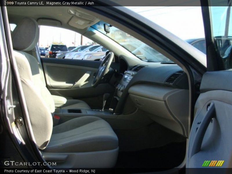 Magnetic Gray Metallic / Ash 2009 Toyota Camry LE