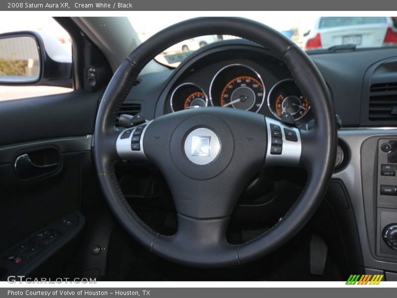 Cream White / Black 2008 Saturn Aura XR