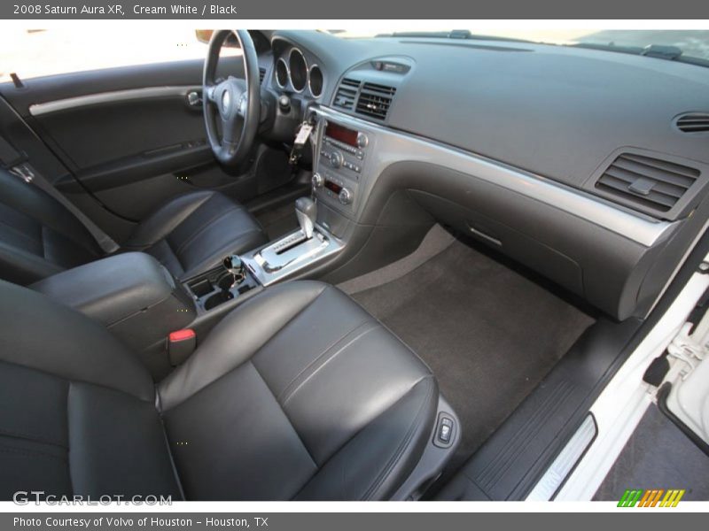 Cream White / Black 2008 Saturn Aura XR