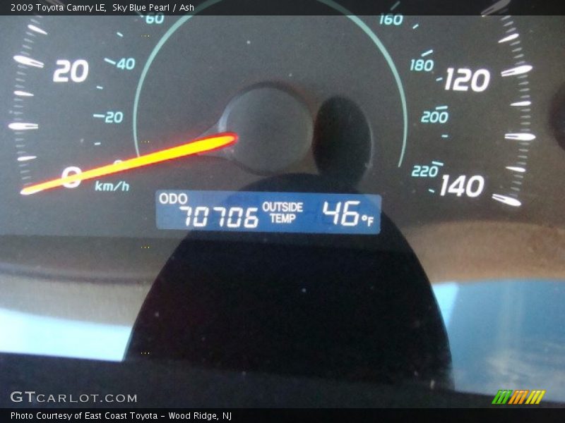 Sky Blue Pearl / Ash 2009 Toyota Camry LE
