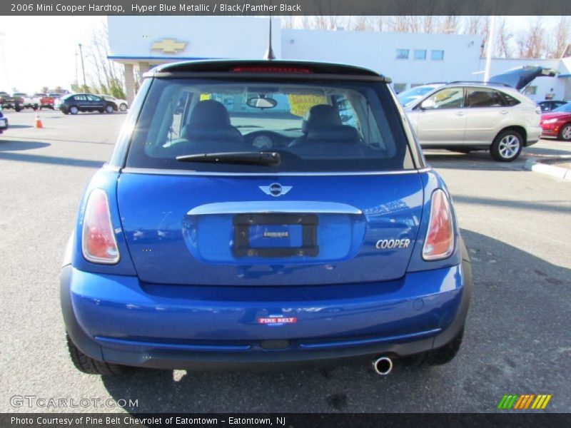 Hyper Blue Metallic / Black/Panther Black 2006 Mini Cooper Hardtop