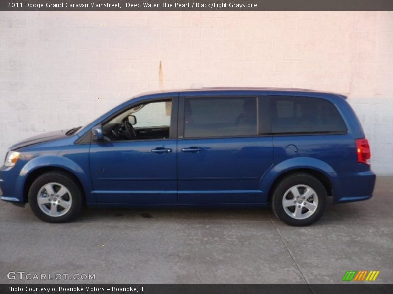 Deep Water Blue Pearl / Black/Light Graystone 2011 Dodge Grand Caravan Mainstreet