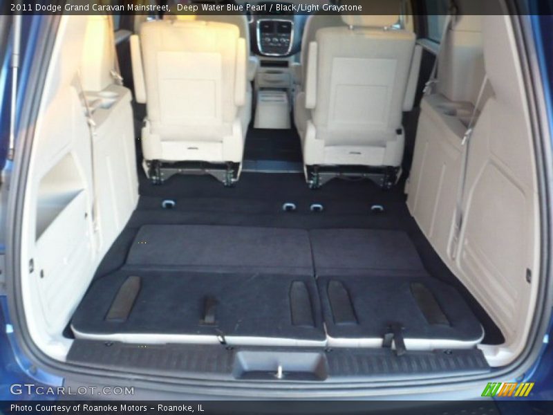 Deep Water Blue Pearl / Black/Light Graystone 2011 Dodge Grand Caravan Mainstreet