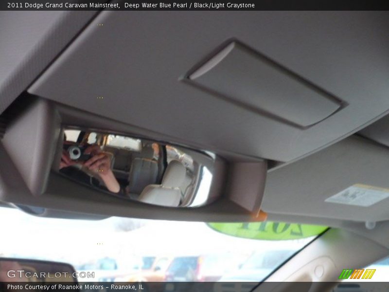 Deep Water Blue Pearl / Black/Light Graystone 2011 Dodge Grand Caravan Mainstreet