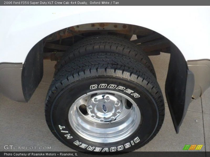 Oxford White / Tan 2006 Ford F350 Super Duty XLT Crew Cab 4x4 Dually