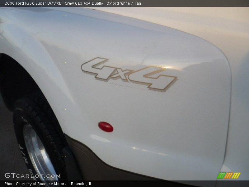 Oxford White / Tan 2006 Ford F350 Super Duty XLT Crew Cab 4x4 Dually