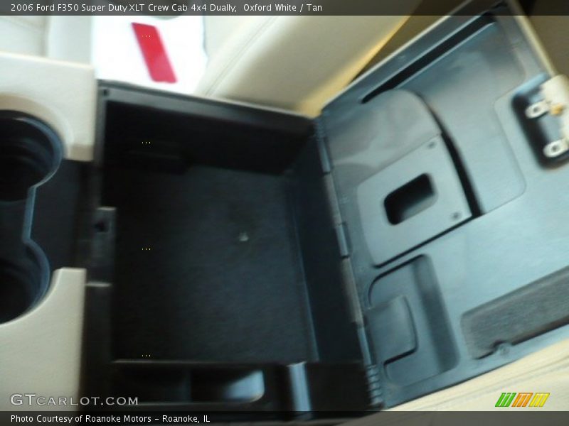 Oxford White / Tan 2006 Ford F350 Super Duty XLT Crew Cab 4x4 Dually